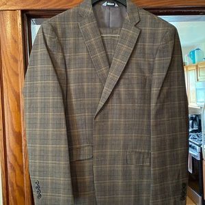 Brown and gold/beige plaid suit